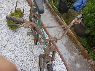 Bicicleta BH para restaurar