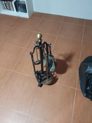 Juego de utensilios para chimenea