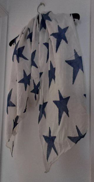Pañoleta algodón estrellas azul