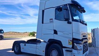 Cabeza tractora Renault T520