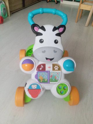 Andador infantil cebra con actividades