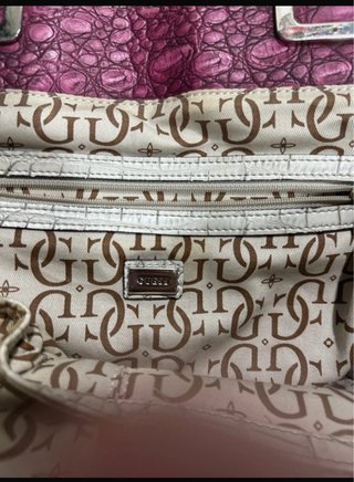 Bolso Guess Rosa y Gris Piel Sintética