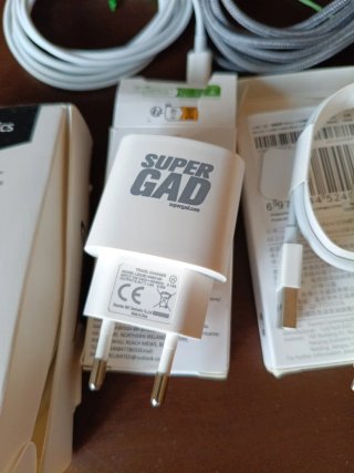 Cargador y Cables USB Amazon