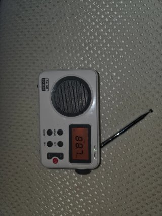 Radio Portátil NK FM/AM DSP