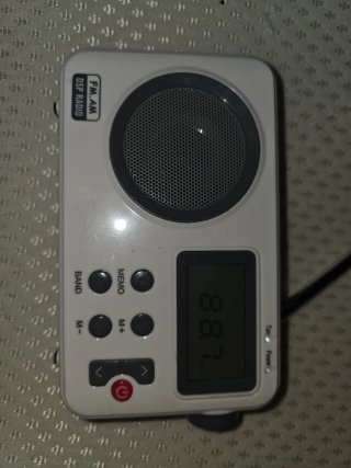 Radio Portátil NK FM/AM DSP