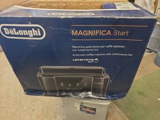 DeLonghi Magnifica Start Cafetera