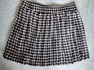 Falda Zara plisada con corazones