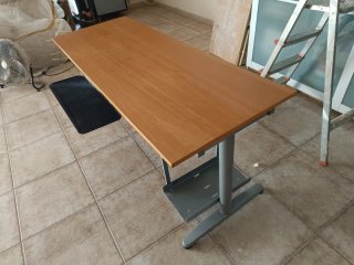 Mesa Escritorio con Soporte PC y Teclado