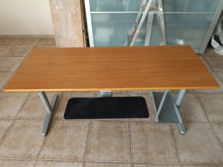 Mesa Escritorio con Soporte PC y Teclado