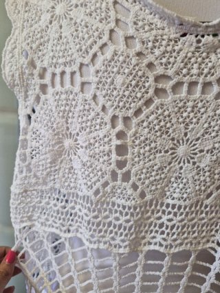 Top asimmetrico uncinetto boho taglia unica