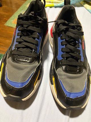 Zapatillas Puma Talla 43 Negras y Rojas
