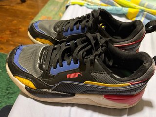 Zapatillas Puma Talla 43 Negras y Rojas
