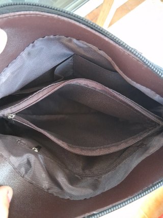 Bolso negro efecto piel cocodrilo