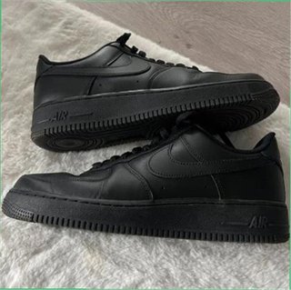 Nike Air Force 1 Negras Talla 40.5