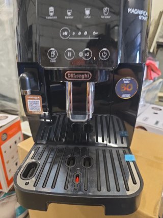 Cafetera Superautomática DeLonghi Magnifica