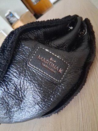 Bolso de piel negro