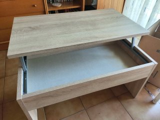 Mesita elevable comedor madera y metal