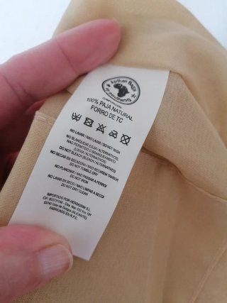 Bolso redondo de paja