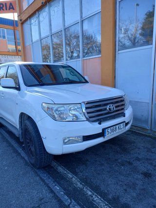 Toyota Hdj 200 2008