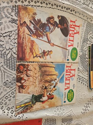 Lote de cuentos variados