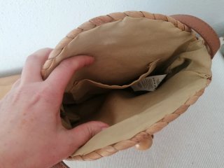 Bolso redondo de paja