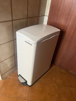 Cubo Basura SONGMICS 48L Pedal Beige