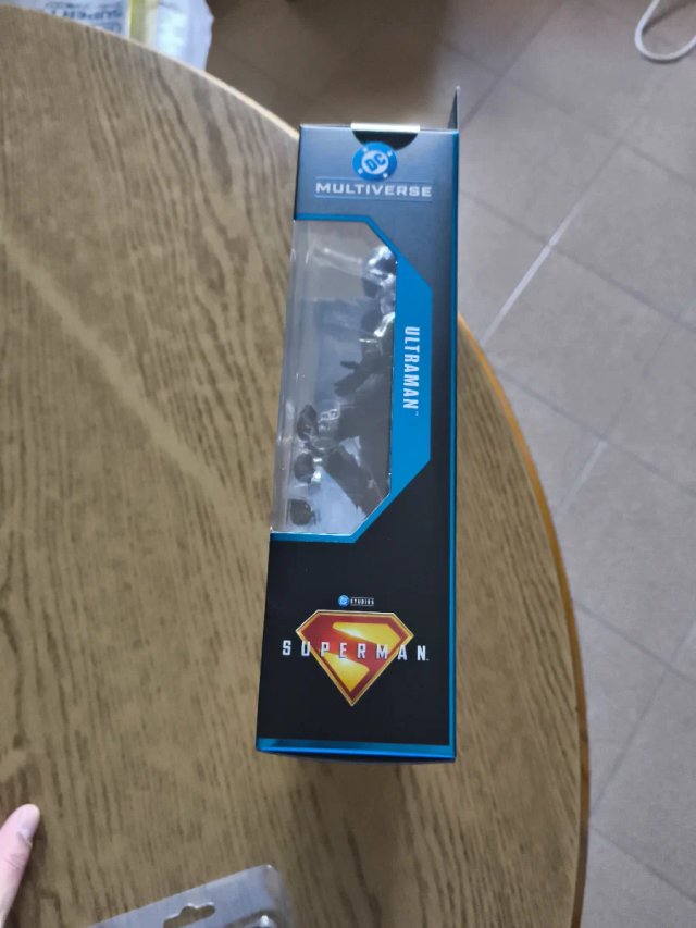 Figura de acción McFarlane Ultraman DC Multiverse