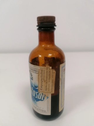 Antiguo frasco Digestosol Instituto Farmacobiologi