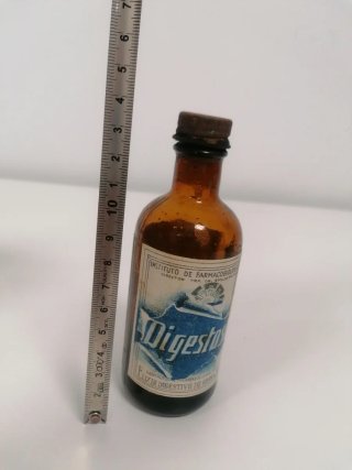 Antiguo frasco Digestosol Instituto Farmacobiologi
