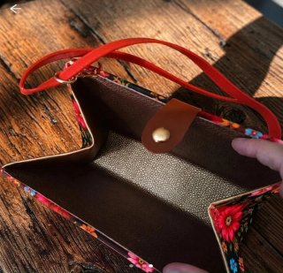 Conjunto Bolso y Abanico Artesanal