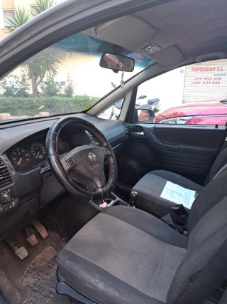 Opel Zafira 2004