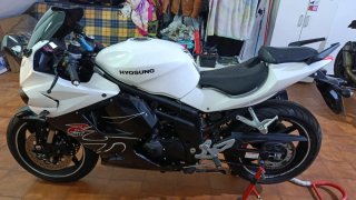 Hyosung GTR 650