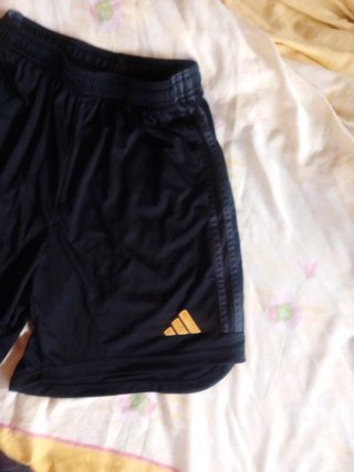 Bermudas Real Madrid Adidas Negras Doradas