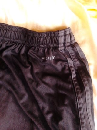 Bermudas Real Madrid Adidas Negras Doradas
