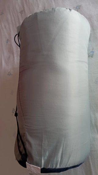 Saco de dormir Atlas 400 + cantimplora metalica