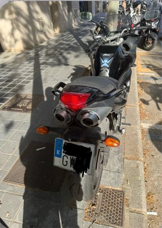 Yamaha FZ6 S2 Fazer Negra