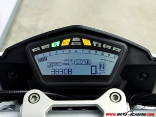 DUCATI HYPERMOTARD 939