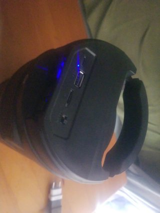 Altavoz Rt negro