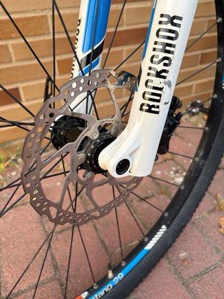 TREK Superfly 7 BTT