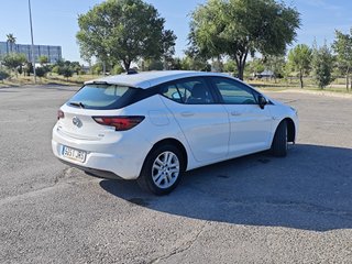 Opel Astra 2016