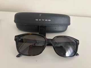Occhiali da sole marca Oxido. Polarizzati