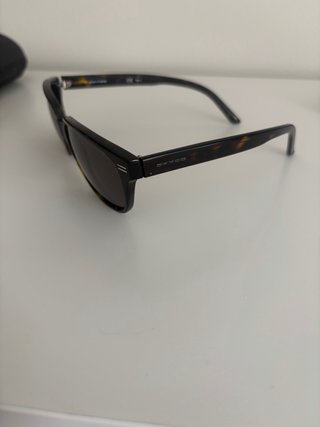 Occhiali da sole marca Oxido. Polarizzati