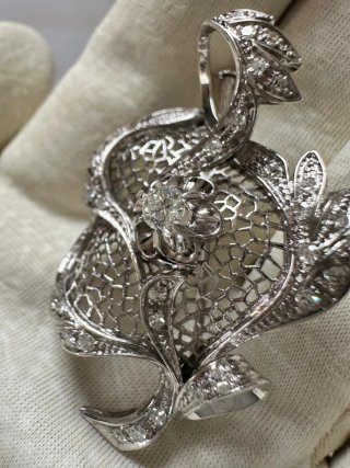 Spilla vintage con diamanti