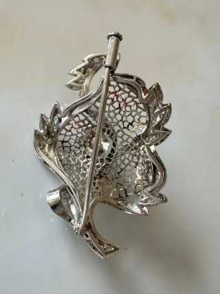 Spilla vintage con diamanti