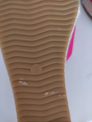 Sandalias esparto cuña rosa y beige