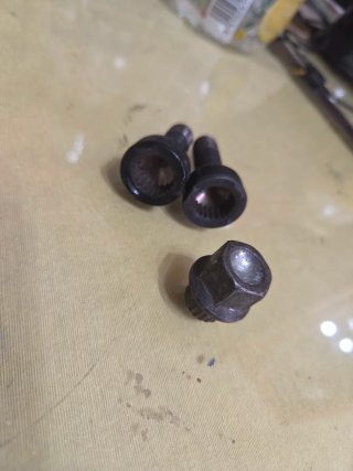 Tornillos antirrobo BMW