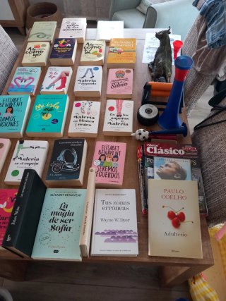 Libros  Elisabet Benavent y Paulo Coelho