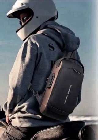 Mochila Bandolera Antirrobo Carga USB