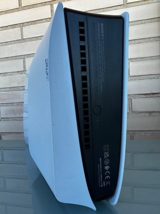 Nuova Playstation 5 Slim con lettore