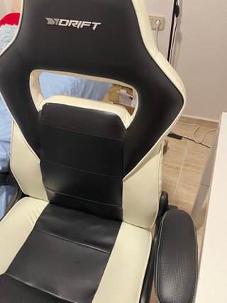 Silla Gaming Drift Negra y Blanca